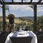 Cortijo Salinas Hotel Montecorto