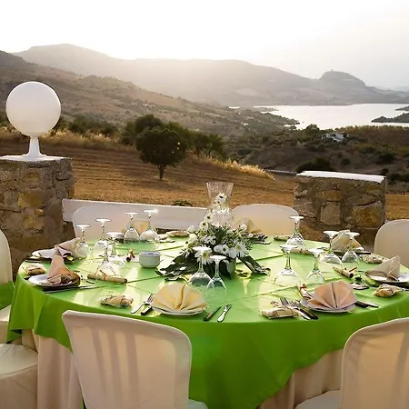 Cortijo Salinas 4* Montecorto